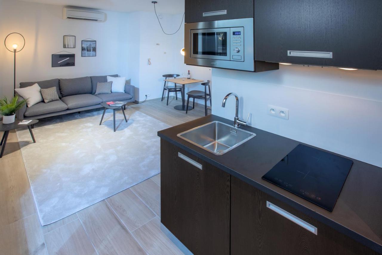 Qstay Good Living Apartments Антверпен Екстер'єр фото