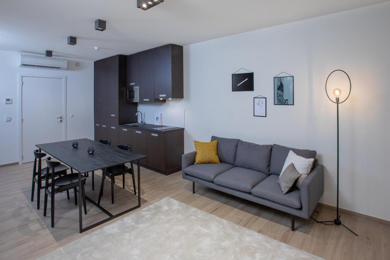 Qstay Good Living Apartments Антверпен Екстер'єр фото
